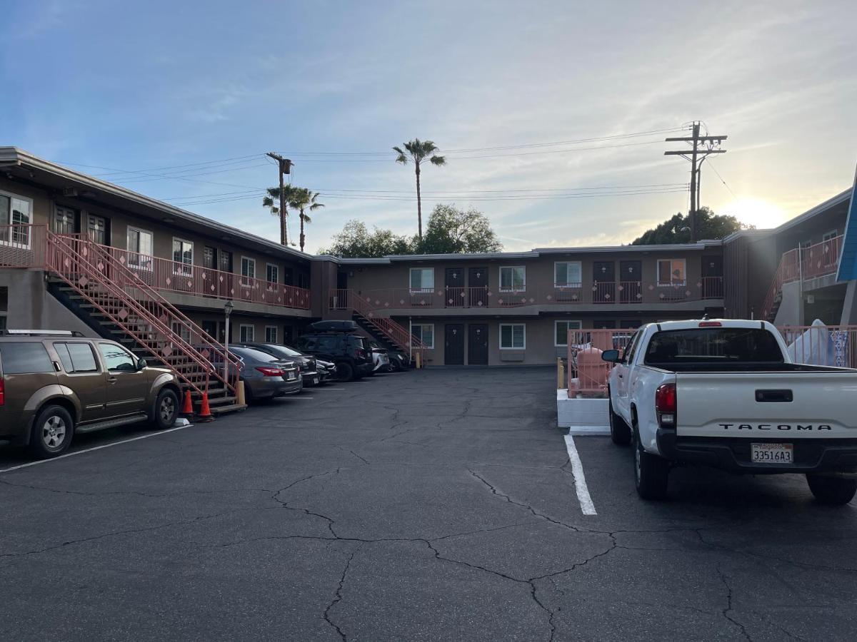 La Casa Inn Pasadena Eksteriør bilde
