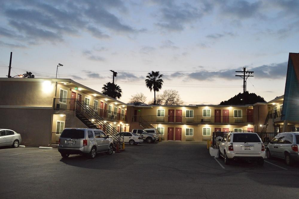 La Casa Inn Pasadena Eksteriør bilde
